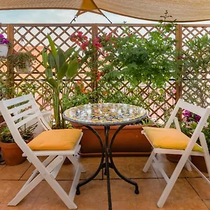 Alojamento de Acomodação e Pequeno-almoço Roof Garden